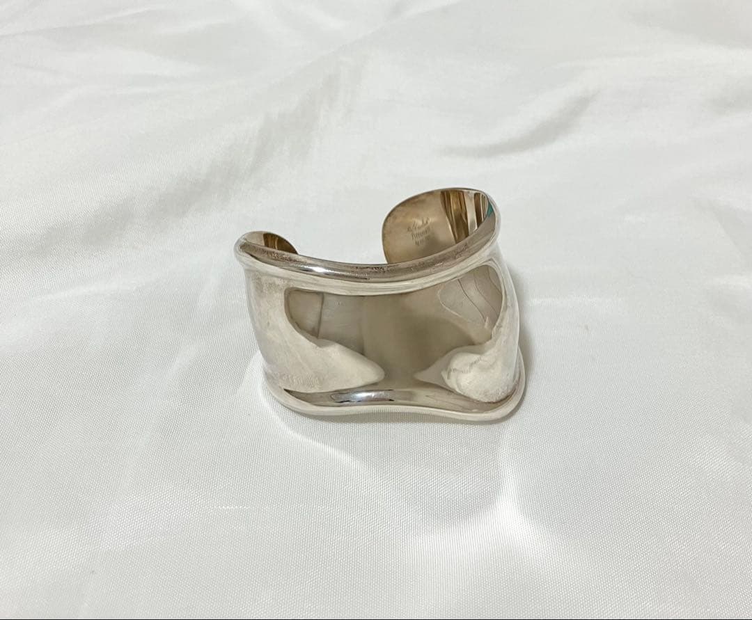 定価28万500円　ティファニー　ボーンカフ　　スモール　左手用