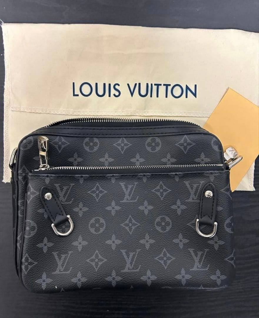 LOUIS VUITTON ブラックショルダーバッグ 即日発送可