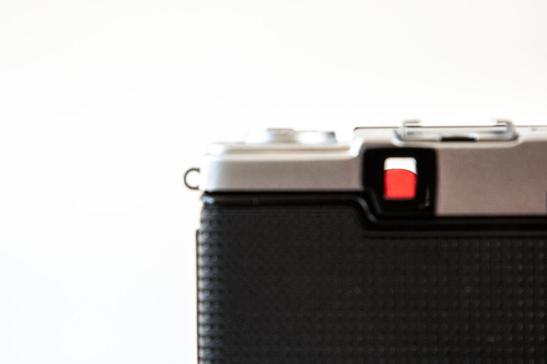 [#204] オリンパス OLYMPUS-PEN EE-3 ハーフカメラ