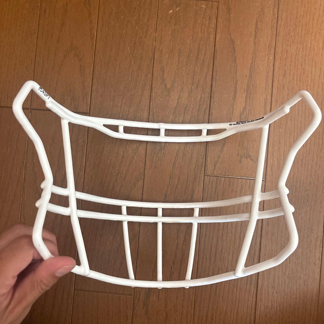 さ*）様 アメリカンフットボール フェイスガード ホワイト