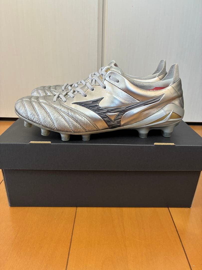 ミズノ モレリア ネオ4 サッカースパイク 25cm