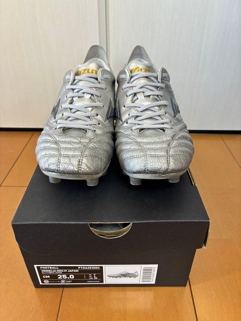 ミズノ モレリア ネオ4 サッカースパイク 25cm