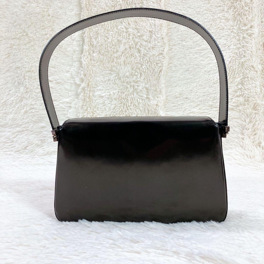 【美品】GIVENCHY ジバンシィ パテントレザー ハンドバッグ