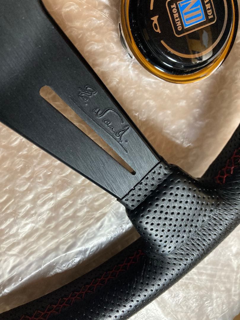 NARDI ナルディ　ステアリング　ホーン付き　ハンドル