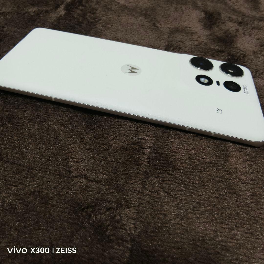 motorola edge 50s PRO ホワイト