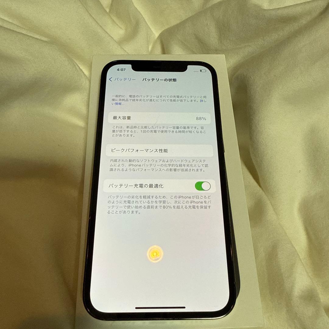 Apple iPhone 12 Pro グラファイト本体 バッテリー88%