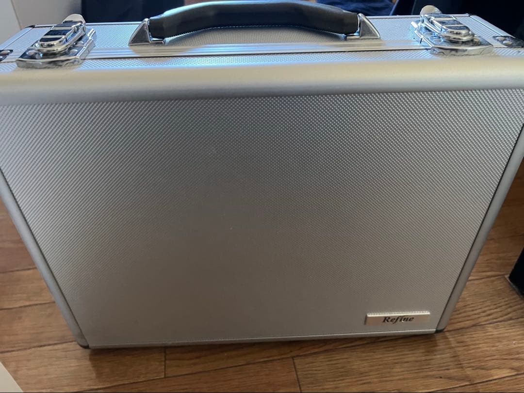 Refine Pro SP 超音波美顔器