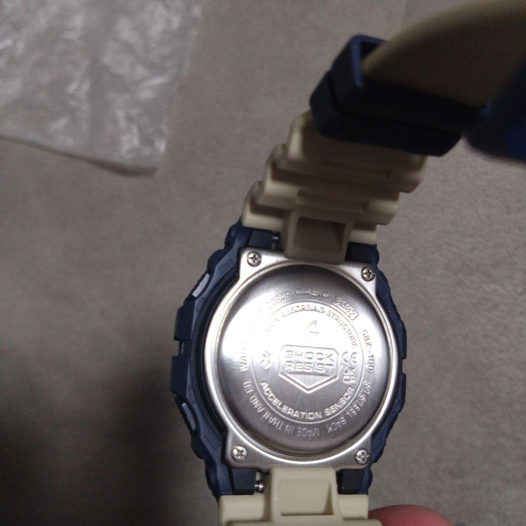 未使用に近い　G-SHOCK　GBX-100TT-2DR ネイビー/アイボリー
