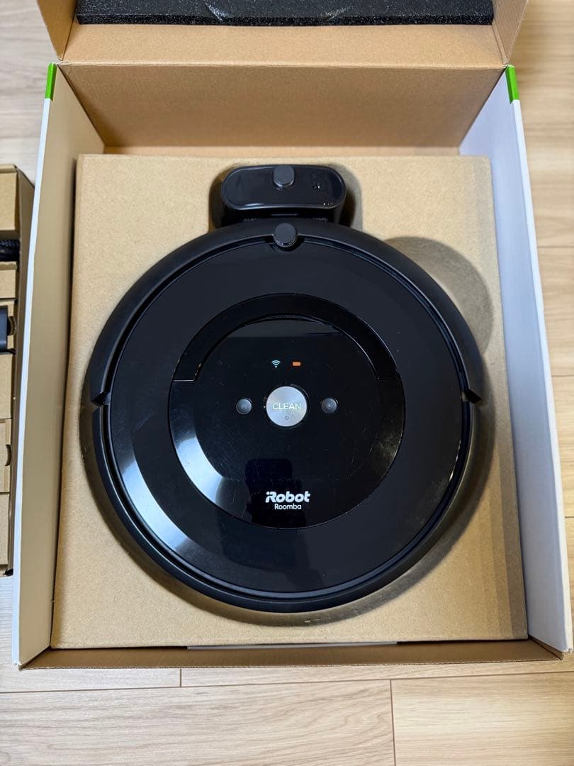 iRobot Roomba e5、ブラーバ本体
