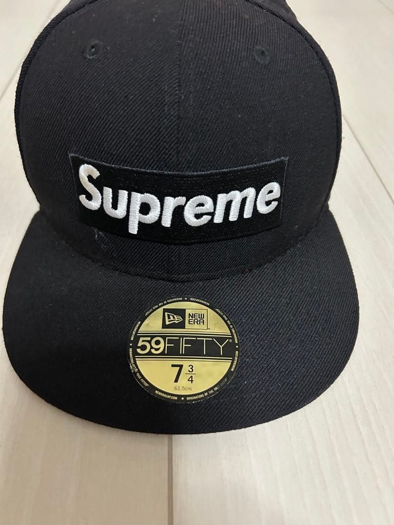 レア　初期　supreme New Era 黒キャップ World Famous