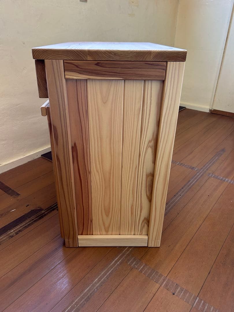 木製家具　水槽台