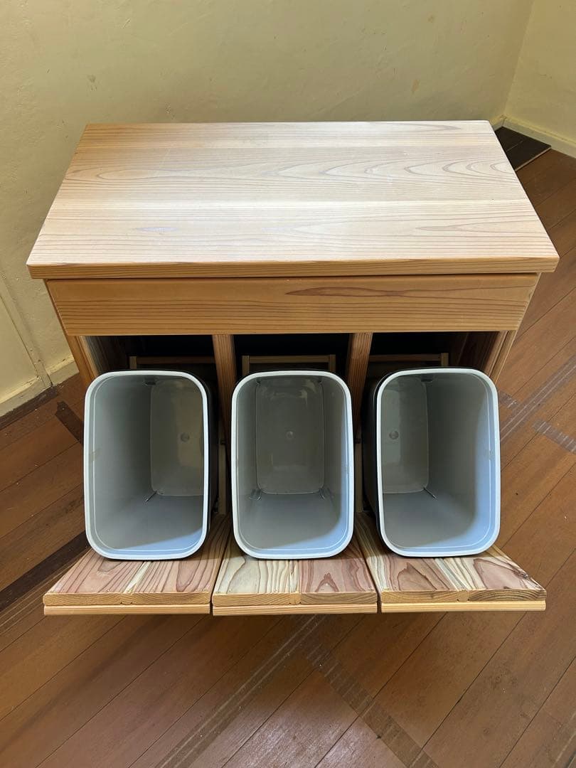 木製家具　水槽台