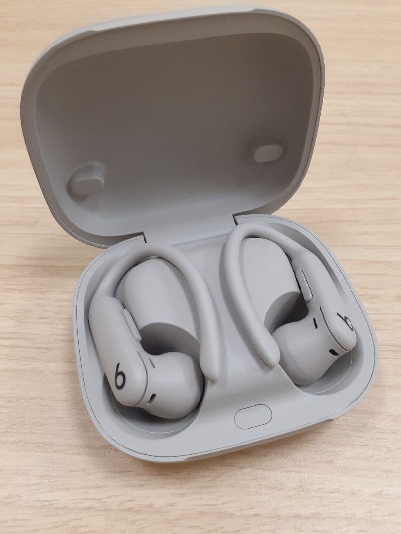 Powerbeats Pro 2 クイックサンド　充電ケース付き　新品未使用