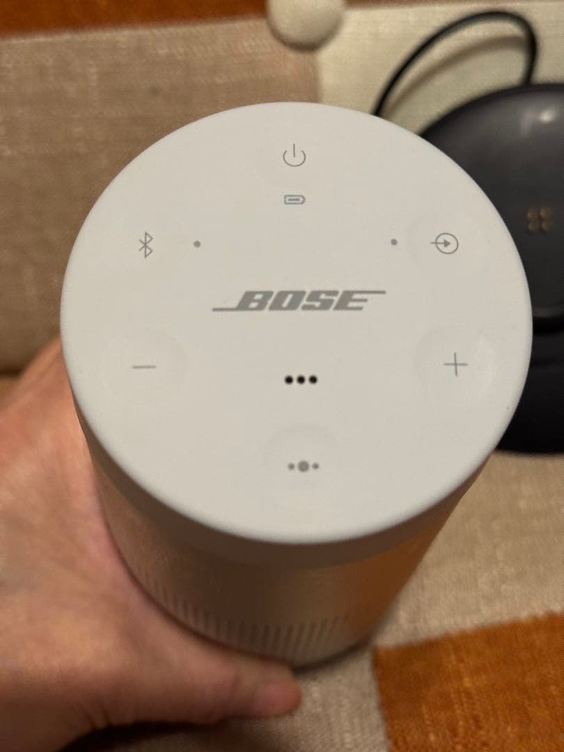 「あずき」Bose SoundLink Revolve+ シルバー