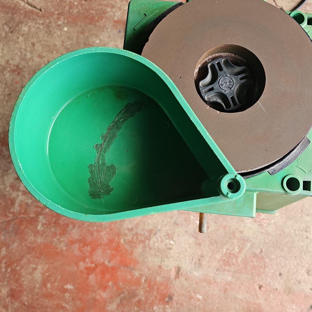 日立刃物研磨機U-100