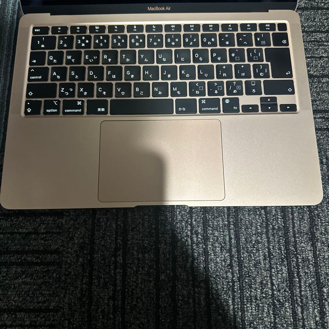 MacBook Air 2020 13インチ M1 8GB 256GB 10