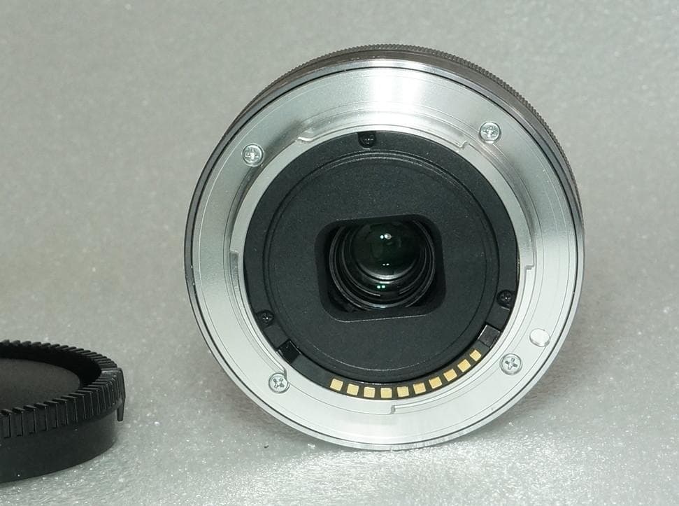 ❤️美品❤️単焦点レンズSONY E16/2.8 (SEL16F28) ★極上品