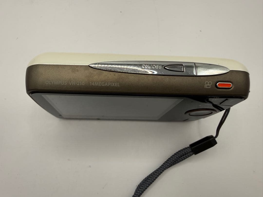 オリンパス　4.7-23.5mm コンパクトデジタルカメラ