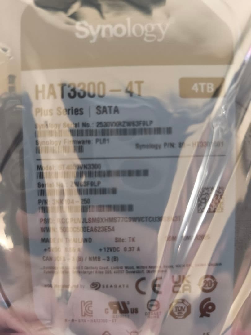 synology HAT3300-4T 新品未開封　4個セット