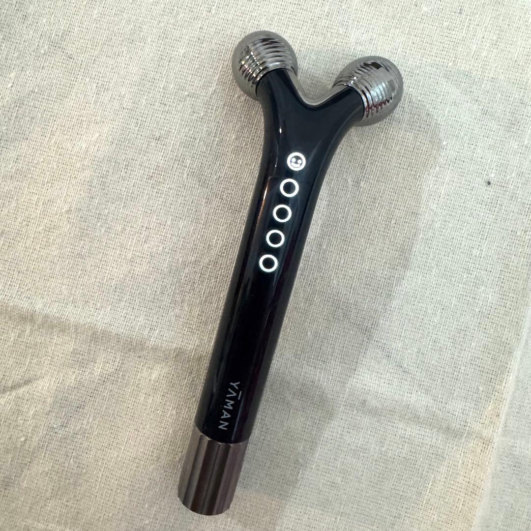 【期間限定価格】YA-MAN 美顔器　コロコロ