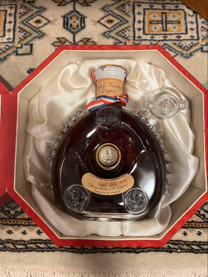 レミーマルタン　ルイ13世　ベリーオールド　コニャック　バカラ