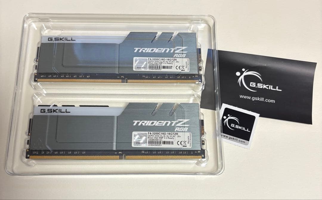 G.SKILL Trident Z RGB DDR4メモリ16GB（8GB×2）