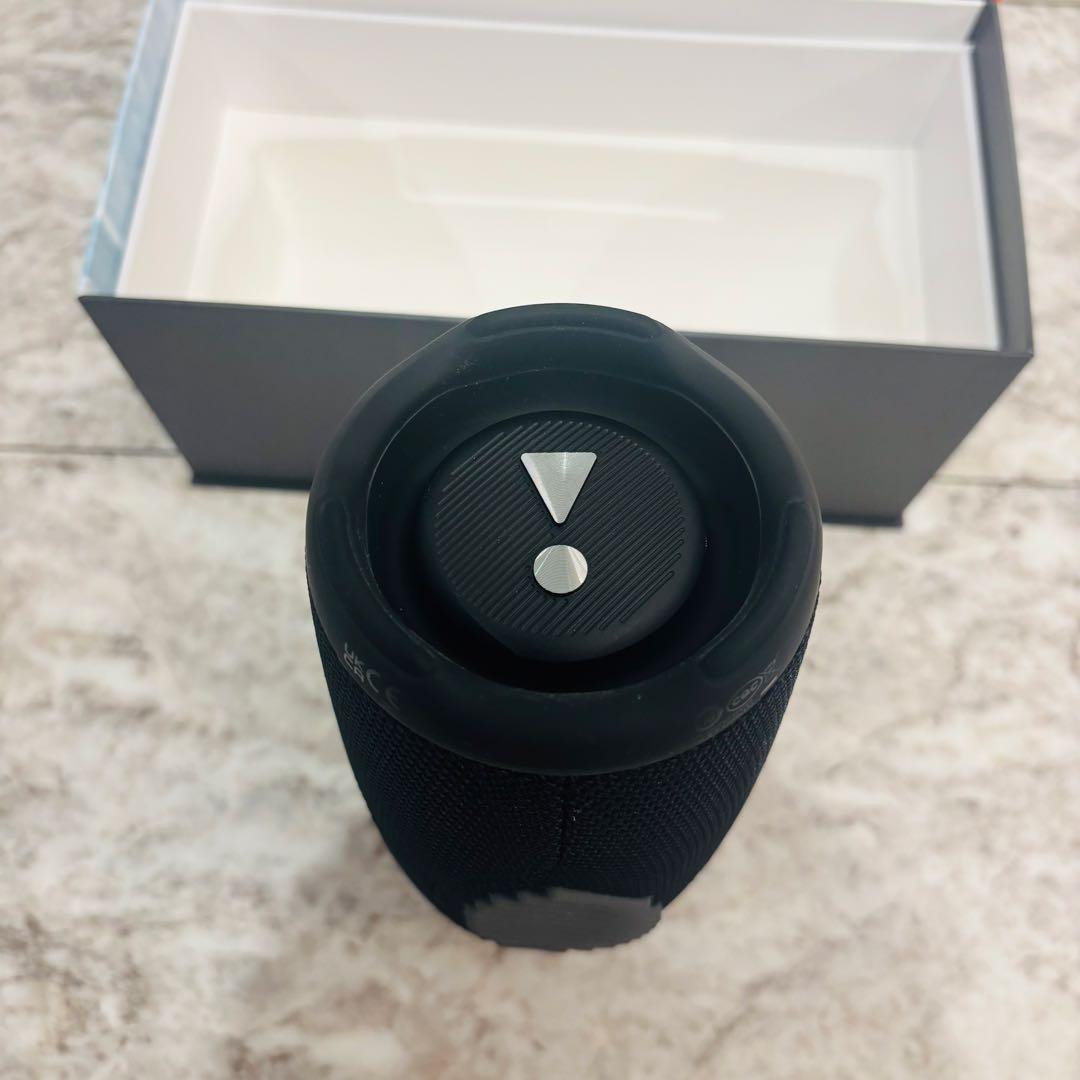 【美品】JBL CHARGE5 高音質 ワイヤレススピーカー Bluetooth