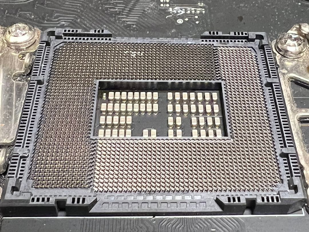 【動作確認済】【留意事項あり】MSI Z690 TOMAHAWK D4