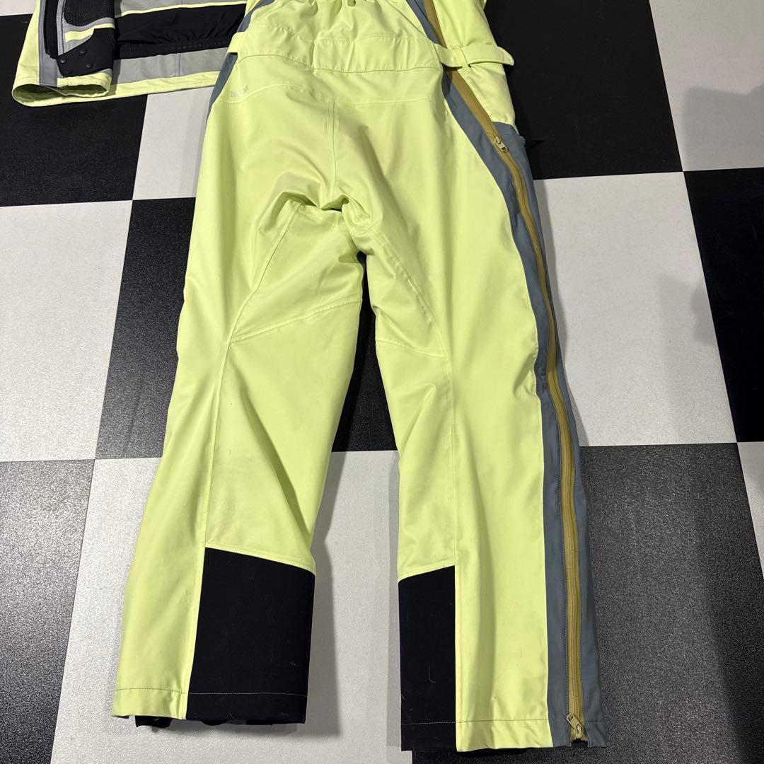 本日限定値下げ　デサント　チームデサントBチーム　サイズO(XL)