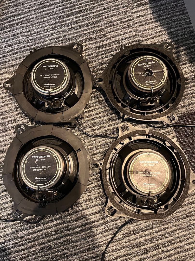 carrozzeria TS-F1740 スピーカー　1台分　バッフル付　トヨタ