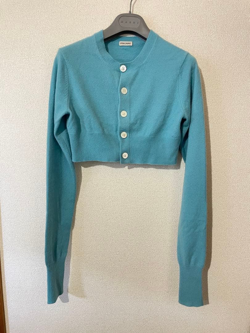 INSCRIRE／カシミヤ100％ クロップドカーディガン