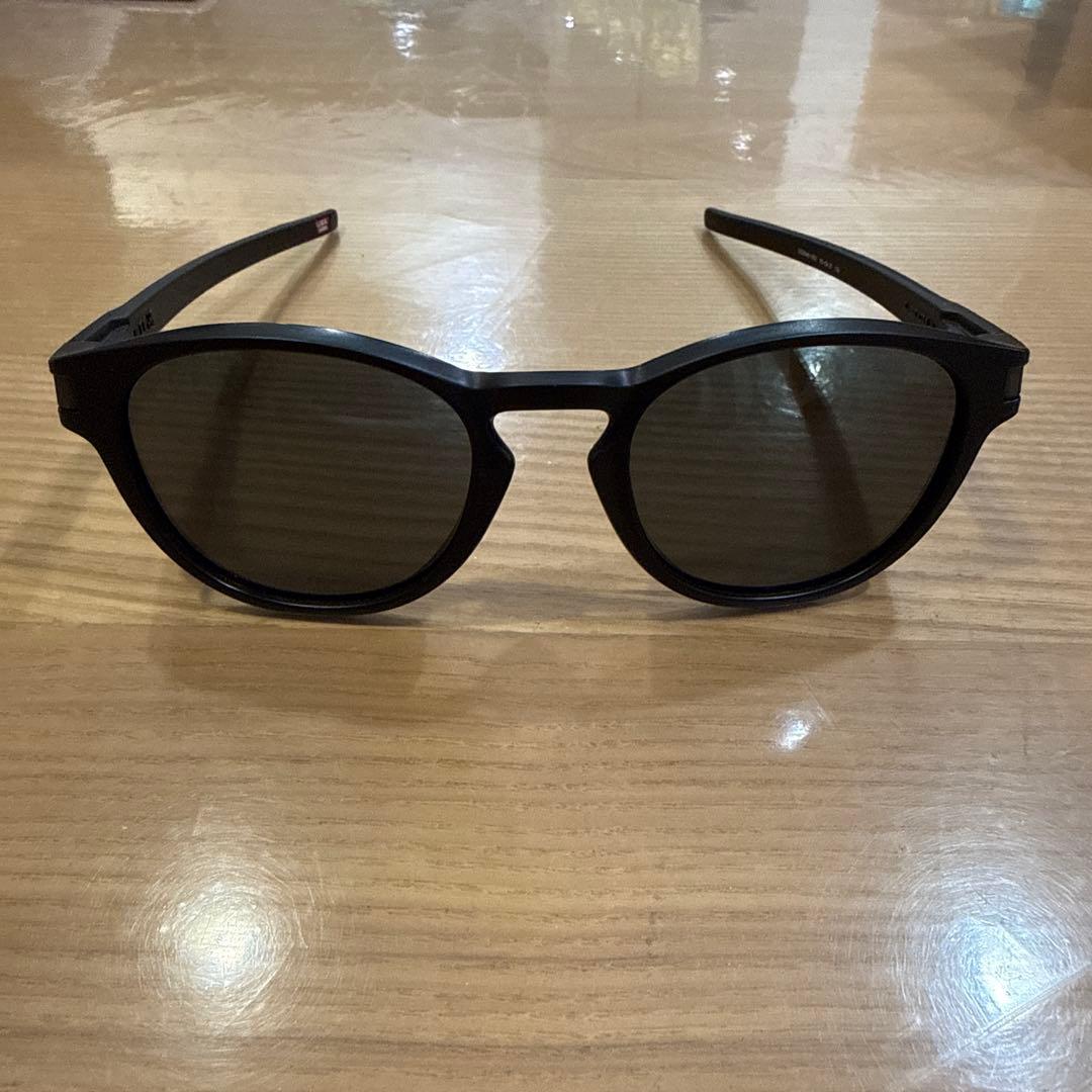 オークリー サングラス　ラッチ　OO9349-1953