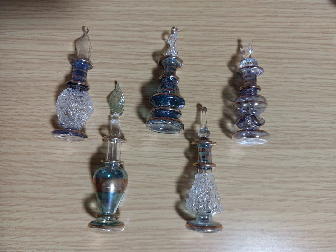 即購入可　エジプト　香水瓶　ガラス瓶　78点　セット　まとめ売り