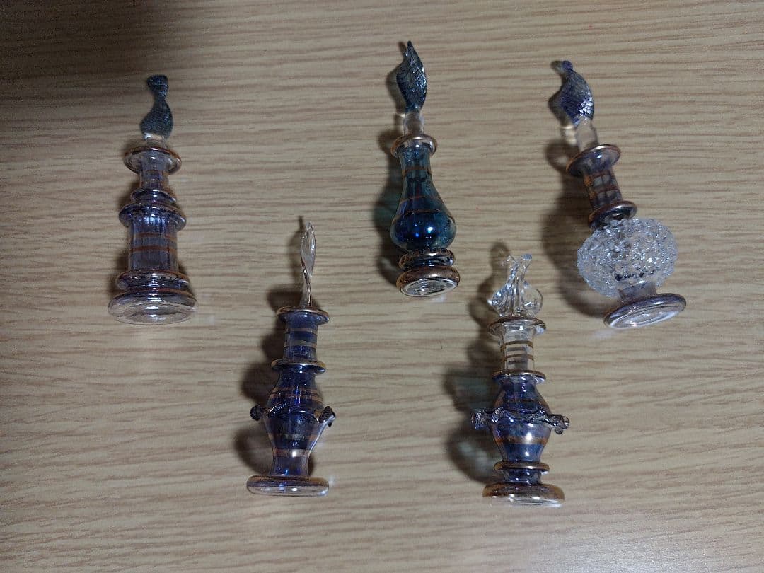 即購入可　エジプト　香水瓶　ガラス瓶　78点　セット　まとめ売り