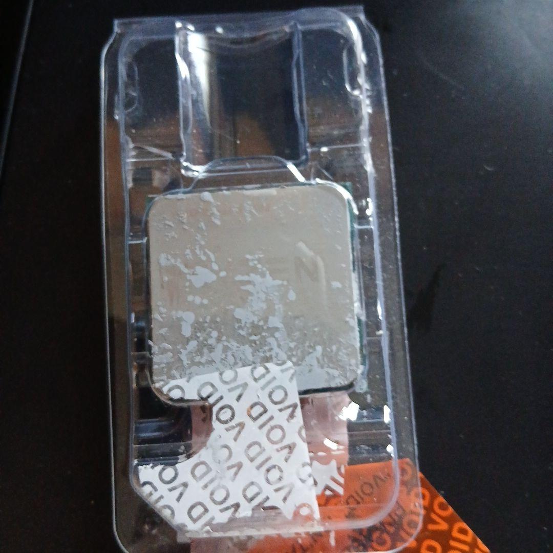 AMD Ryzen 5 3500 CPU 未使用