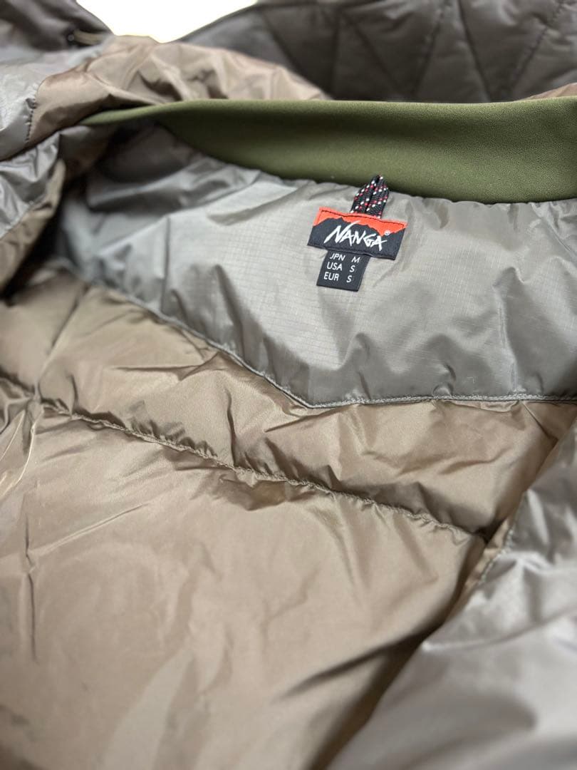 ナンガオーロラダウンロングコート　カーキM