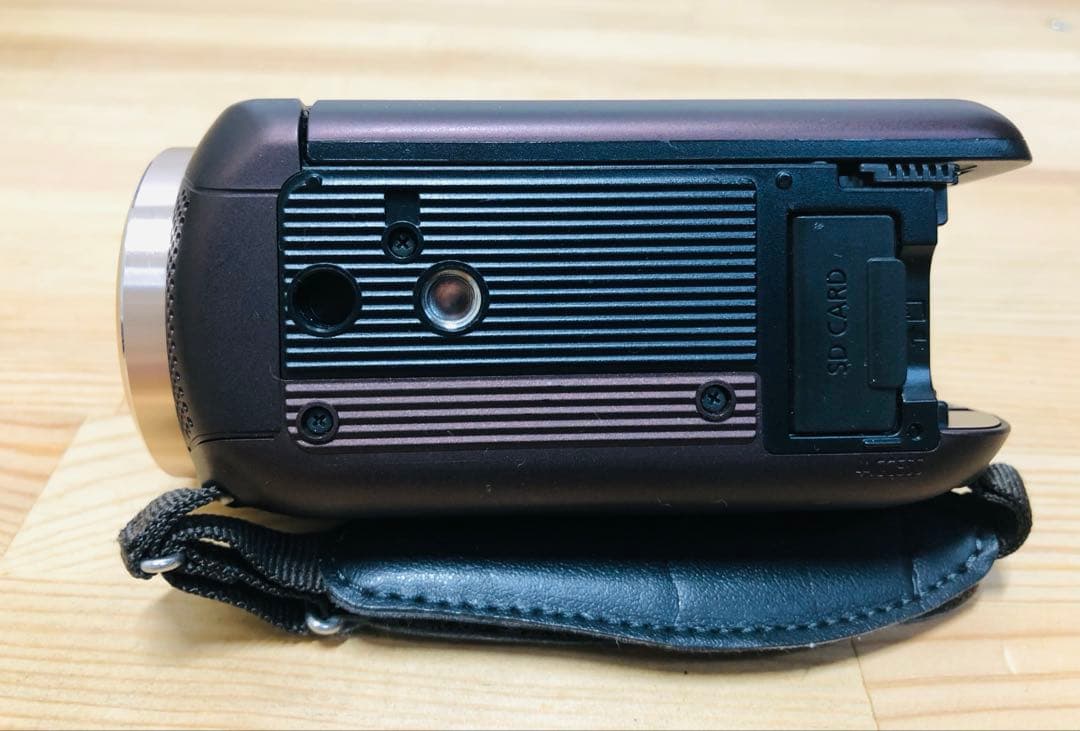 Panasonic ビデオカメラHC-V520M FULL HD2台　電池3個