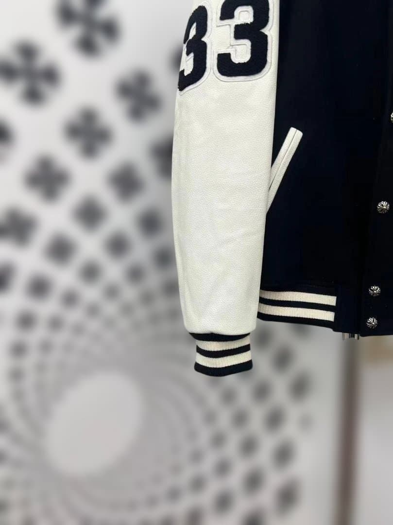 刺繍ロゴ付きスタジャン ブラック/ホワイト