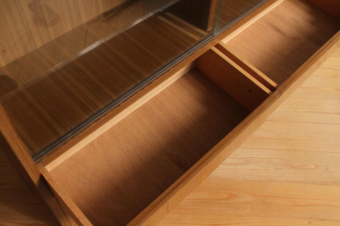 ガラス棚　収納棚　本棚　食器棚　木製　古道具　古道具　ビンテージ　レトロ