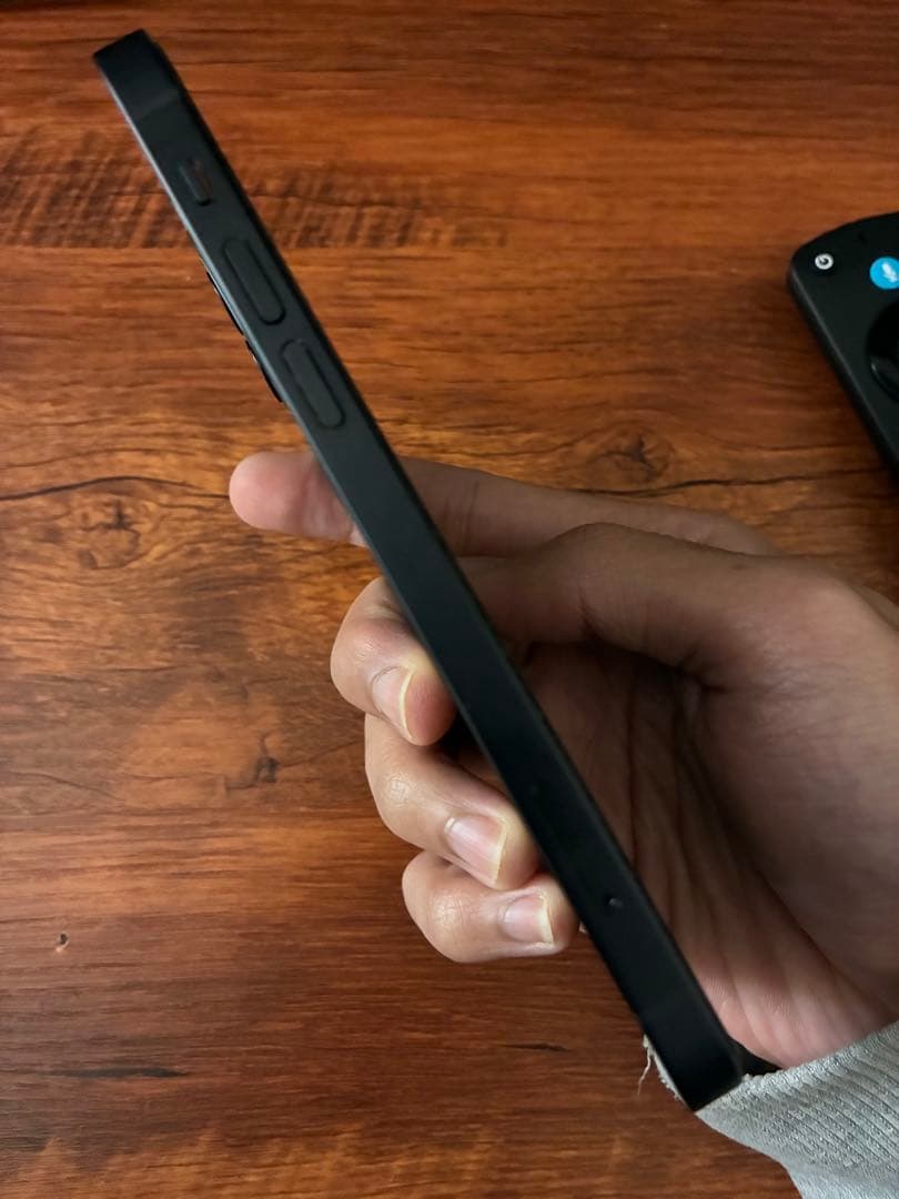 iPhone12　iPhone本体　ブラック　128GB (即購入ok)