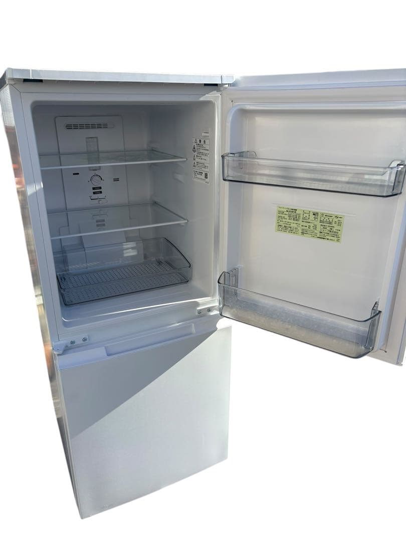 シャープ　SJ-D15P-W マットホワイト　冷蔵庫　2025