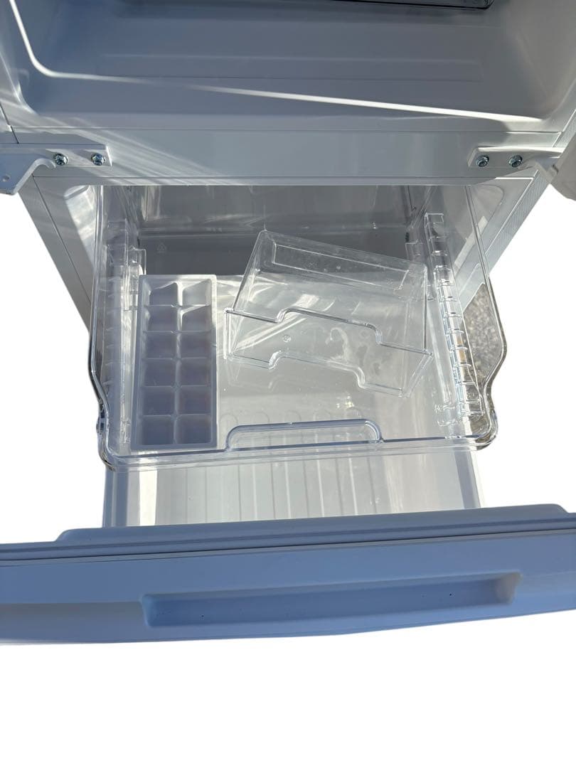 シャープ　SJ-D15P-W マットホワイト　冷蔵庫　2025