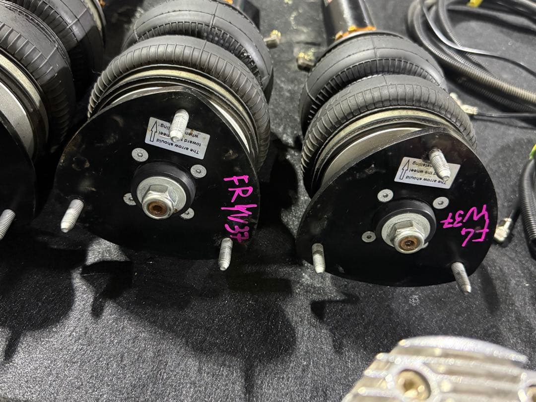 NISSAN DBA-YV37用 AIR FORCE エアサスペンション