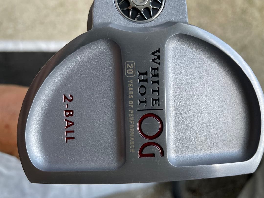 ホワイトホットOG 2-BALL パター