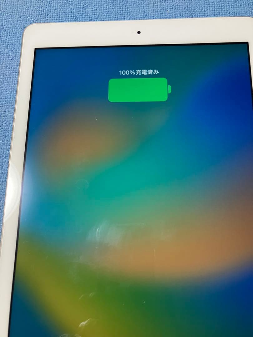 Apple iPad (第5世代) 128GB ゴールド