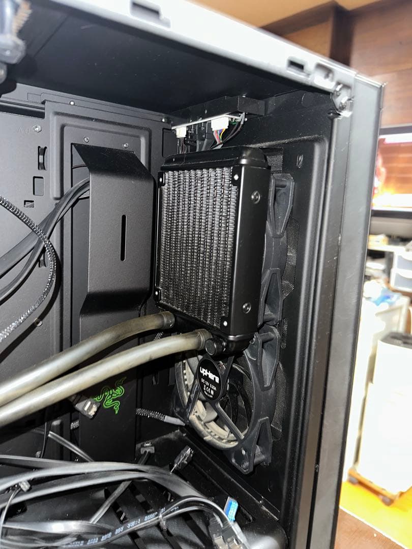 本当の最終値下げRazer ブラック PCケース アクリルウィンドウ