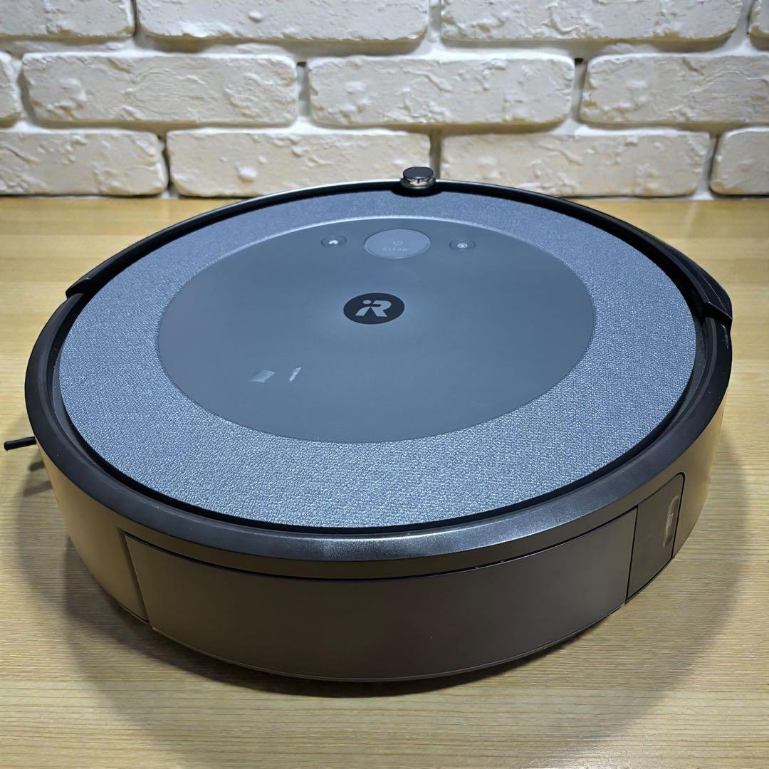 美品✨ ルンバ i5+ クリーンベース付 自動ゴミ収集 付属品多数