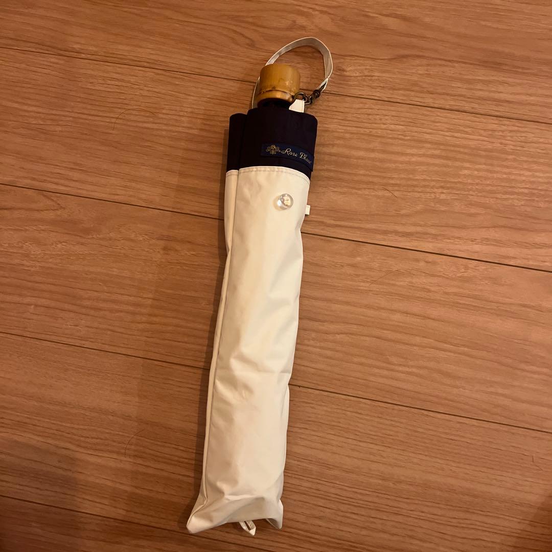 リラックマ　折りたたみ式 日傘 ホワイト ネイビー