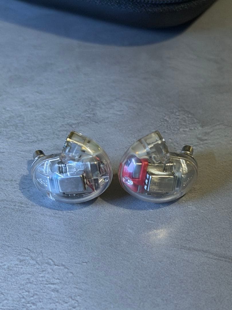 SHURE SE846 クリアとブラック 左側ユニットのみジャンク