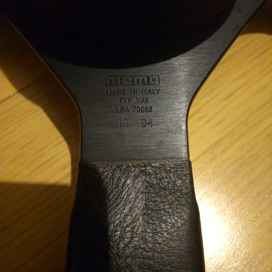 MOMO MOMOCORSE スポーツステアリング ホーンボタン付き